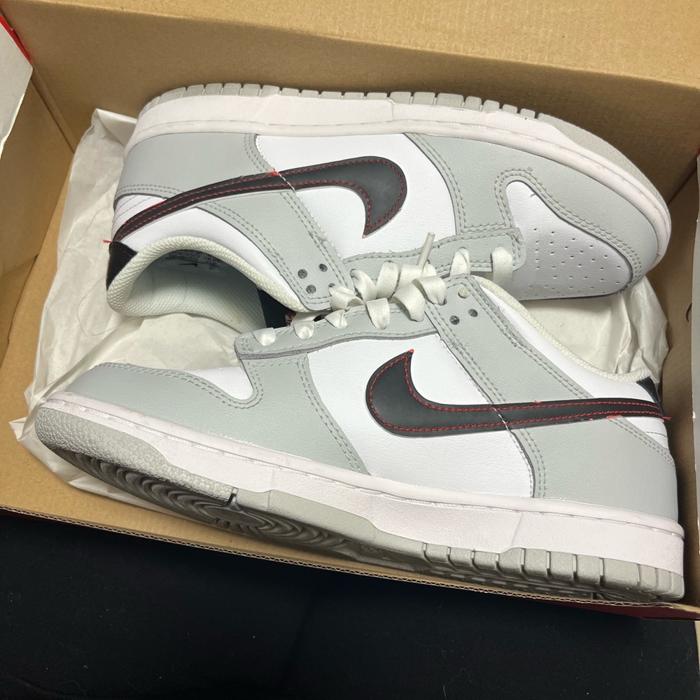 Dunks good shape - Picture 3 of 4